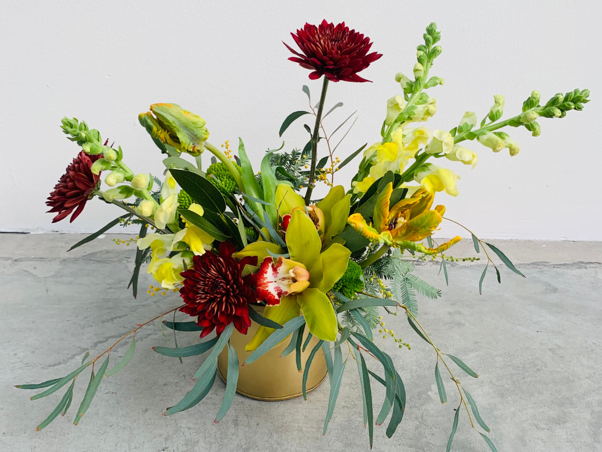 Christmas Designer's Choice Flower Arrangement