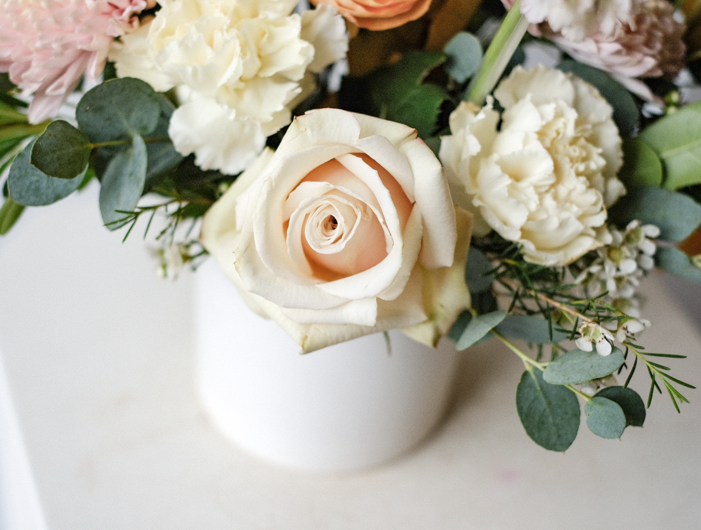 Neutral Designer’s Choice Flower Arrangement