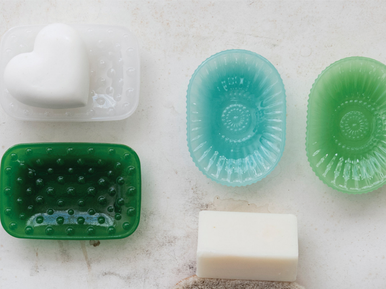 Embossed Milk Glass Footed Soap Dish - Mint