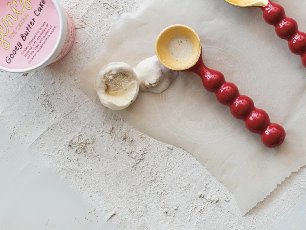 Enameled Aluminum Ice Cream Scoop - Red + Gold