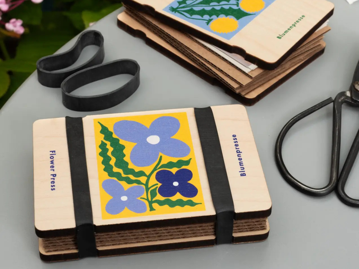 Pocket Flower Press - Smock