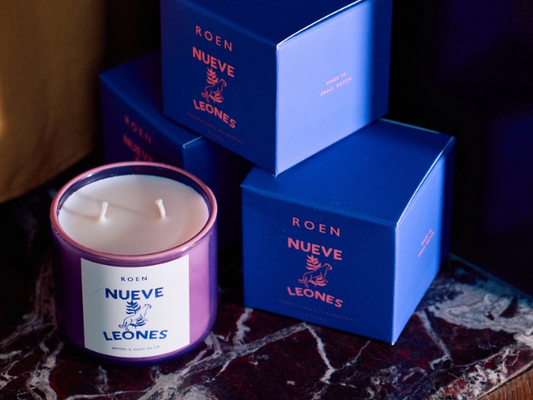 Nueve Leones Candle
