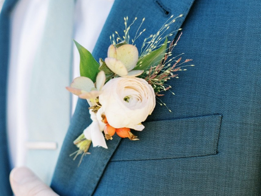Boutonnière | Wedding Package Add-On