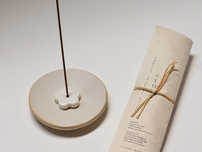 Cedarwood Incense Stick Set – 30 Sticks