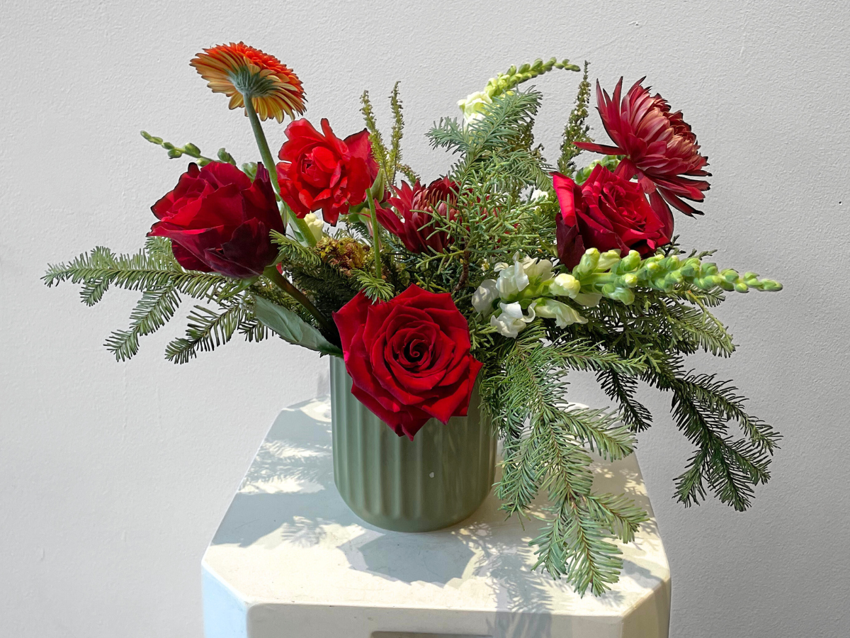 Christmas Designer's Choice Flower Arrangement