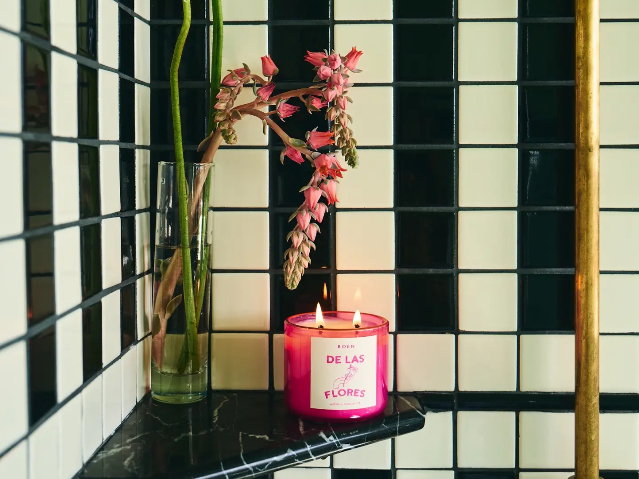 De Las Flores Candle