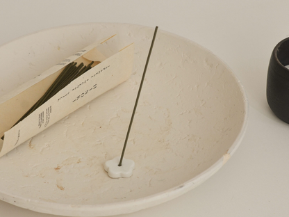 Hinoki Japanese Incense Stick Set – 30 Sticks