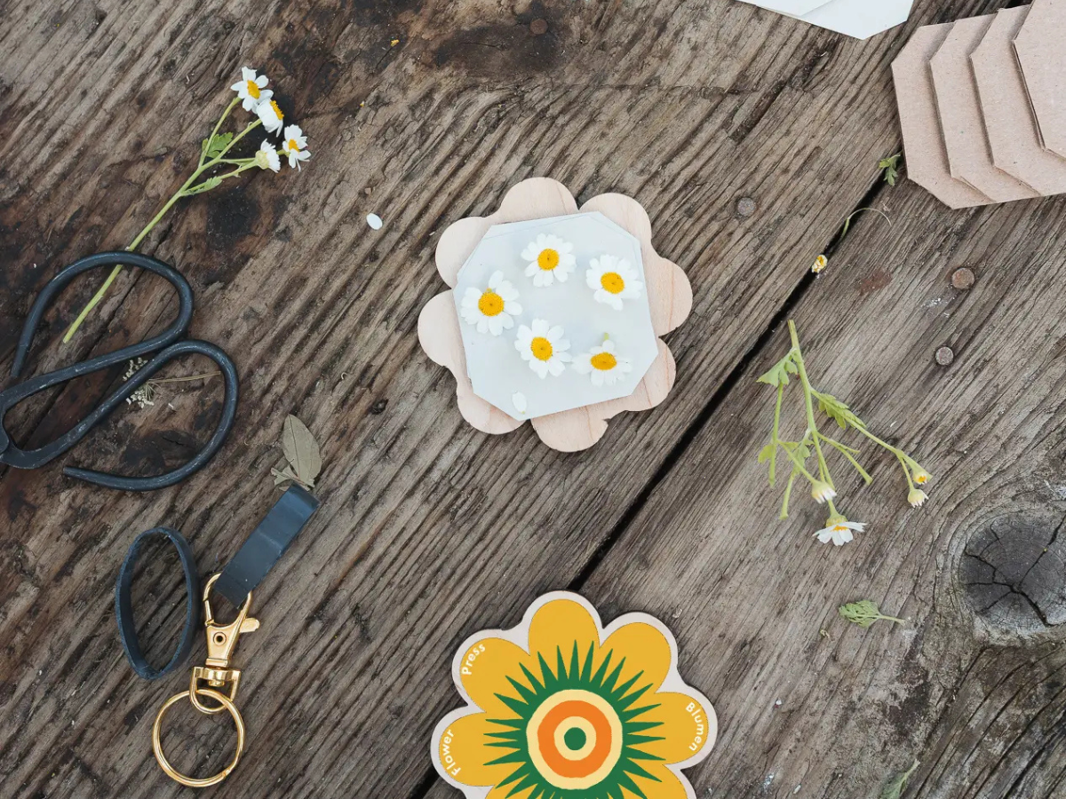 Keyring Flower Press