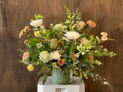 Neutral Designer’s Choice Flower Arrangement