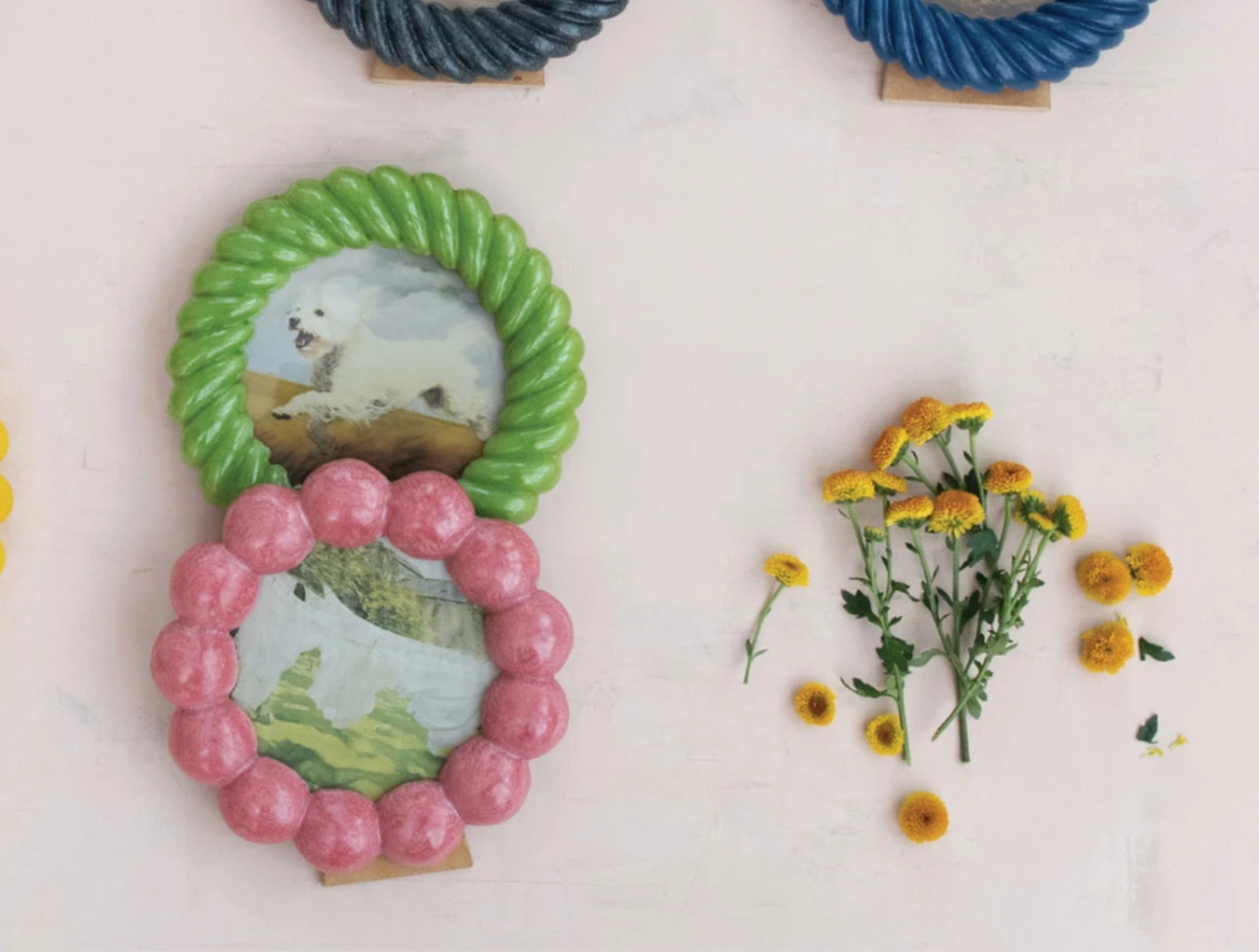 Circle Ball Photo Frame - Pink