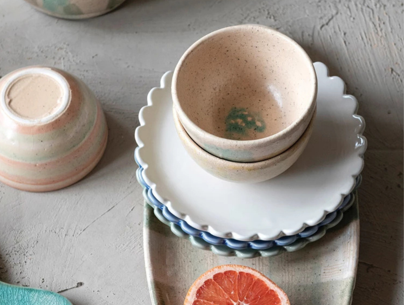 Stoneware Plate With Scalloped Edge