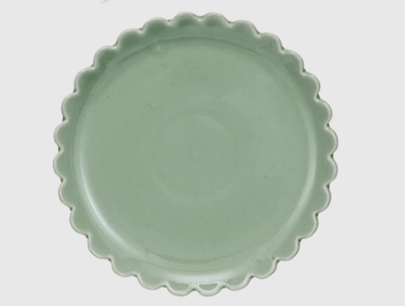 Stoneware Plate With Scalloped Edge