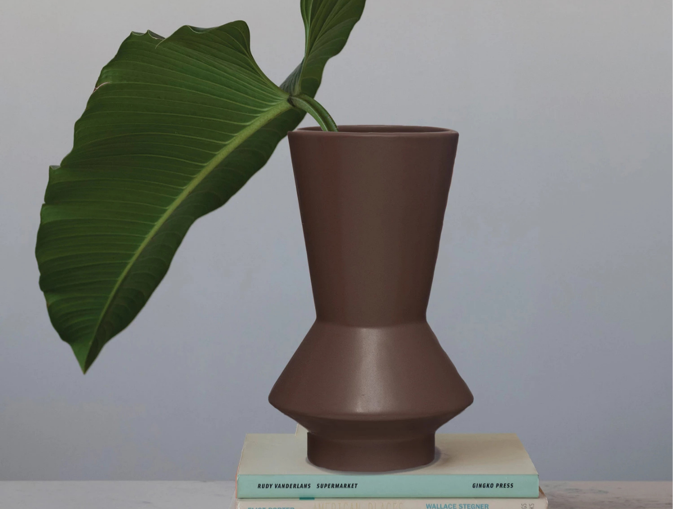 Stoneware Geometric Vase - Brown
