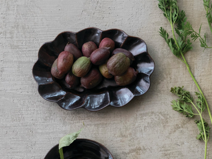 Stoneware Scalloped Plate